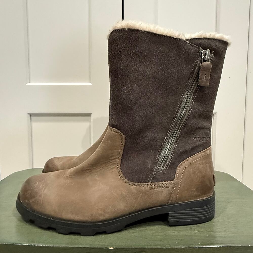 NEW SOREL LEATHER WATERPROOF BOOTS SZ 8 WOMENS! - 9195